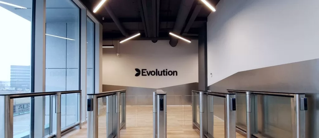 Evolution Lithuania – Softera.PAYROLL